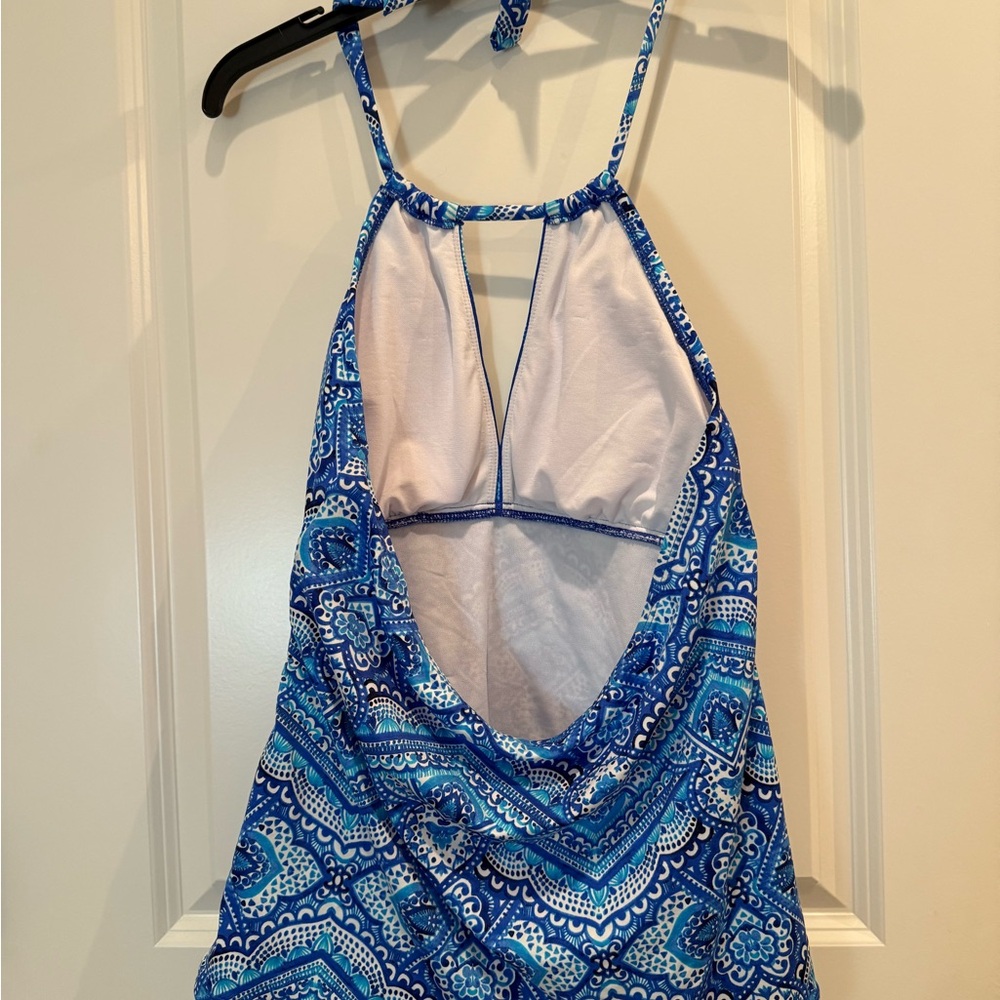 Liz Claiborne Blue Patterned Women's Swim Top and bottoms - Picture 2 of 6